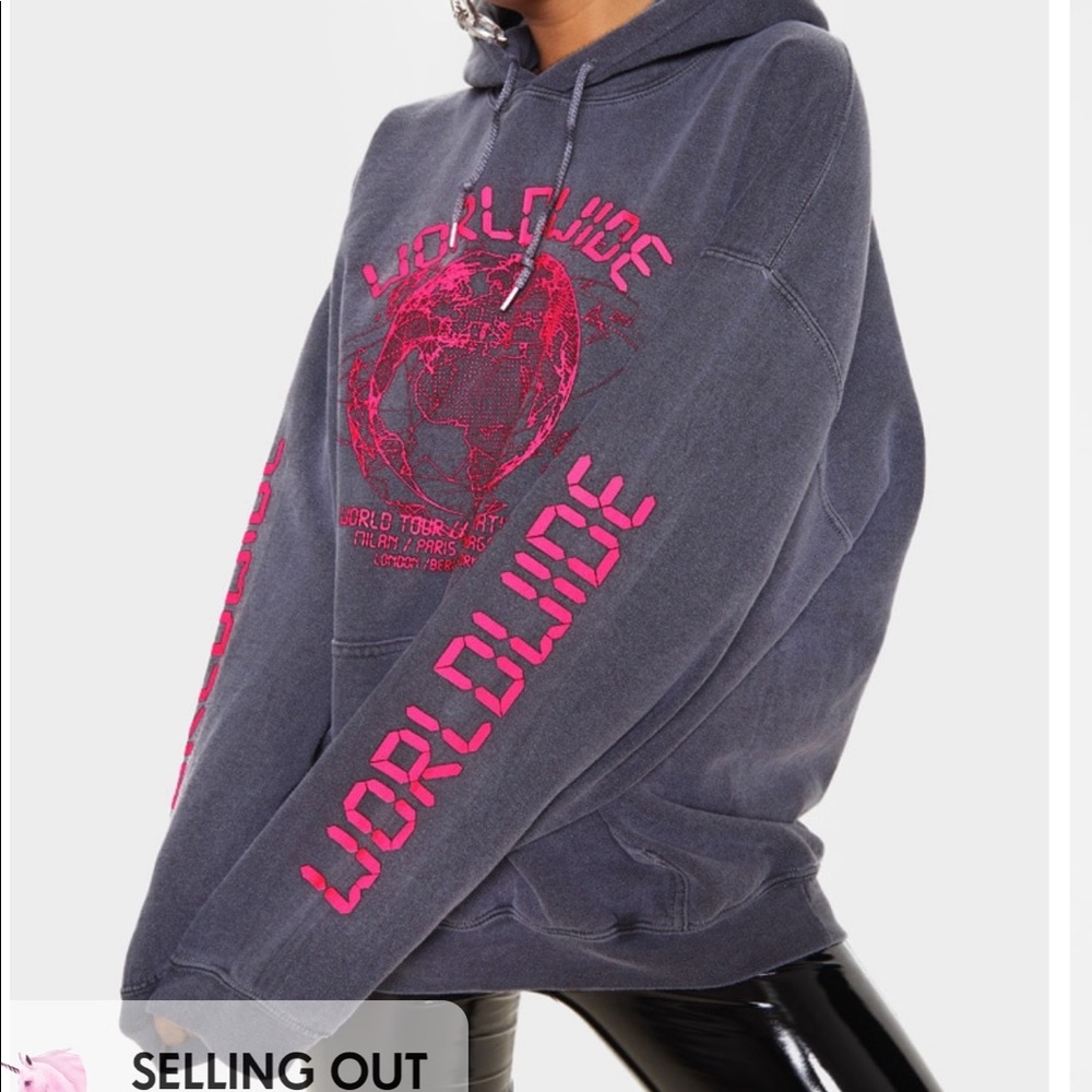 PRETTYLITTLETHING Grey Worldwide Graphic Oversized Hoodie